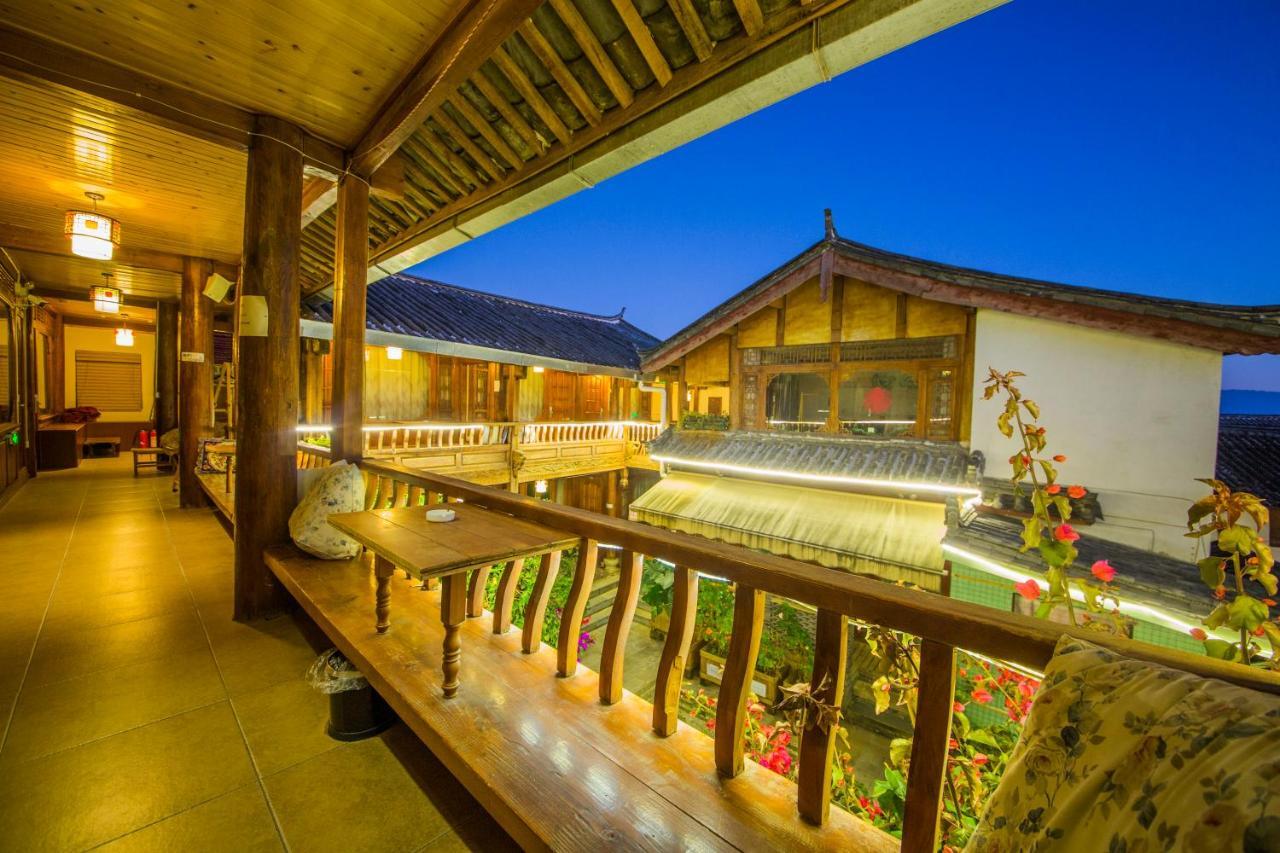 Lijiang Rongyi Homestay Bagian luar foto