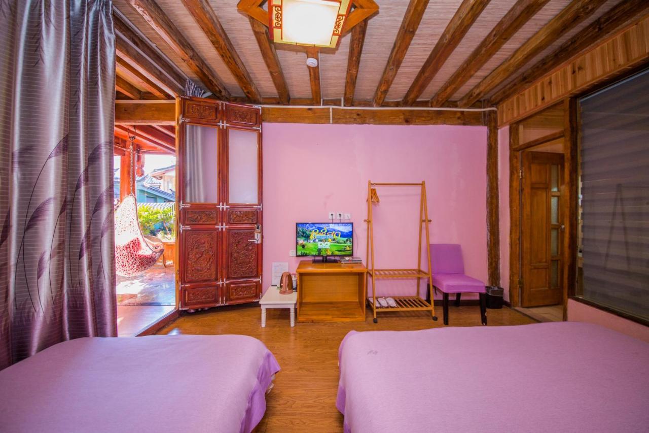 Lijiang Rongyi Homestay Bagian luar foto