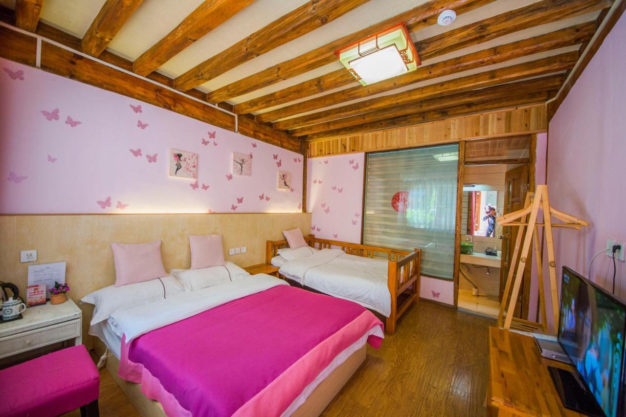 Lijiang Rongyi Homestay Bagian luar foto