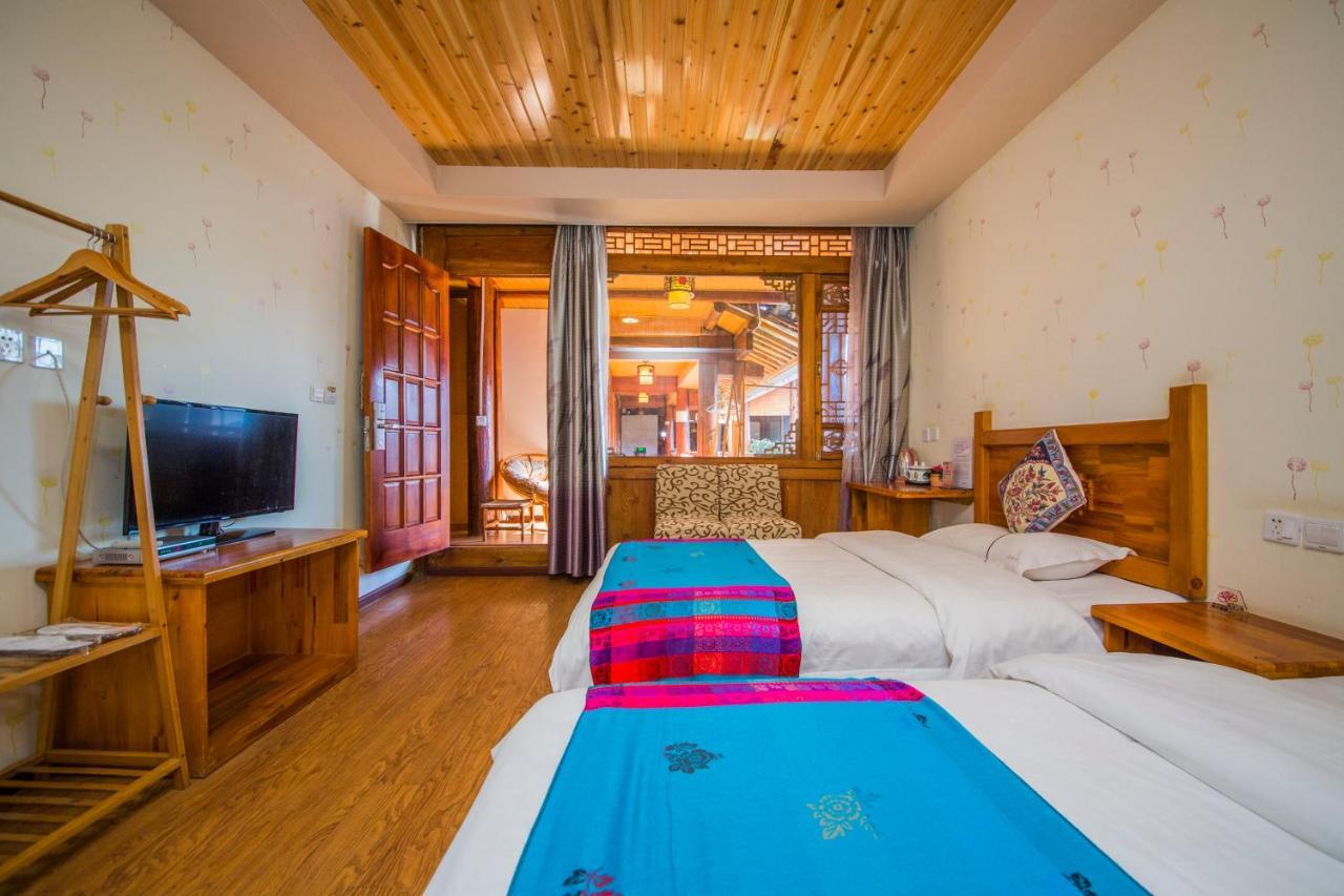 Lijiang Rongyi Homestay Bagian luar foto